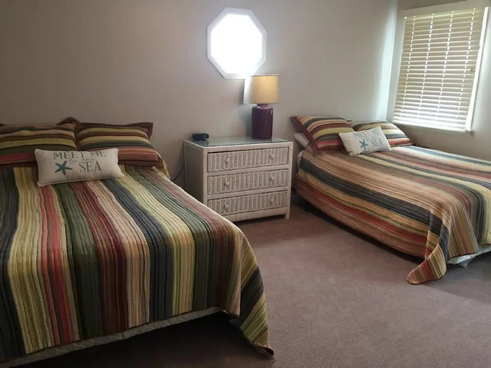 Sandy Shores - 4 Br Home