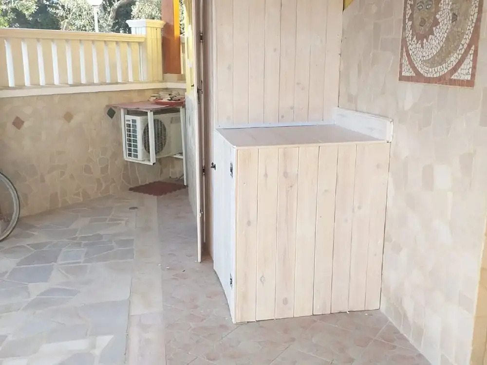 Traditional Holiday Home in Torre Dell'orso With Patio