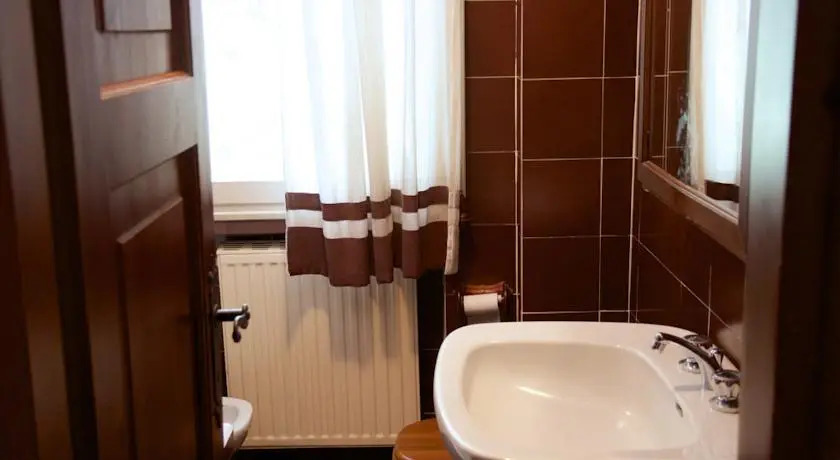 Girasoli Halldis Apartment