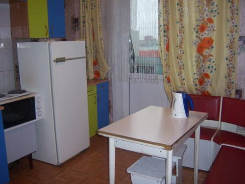 Albatros Apartments on 9 Maya Street