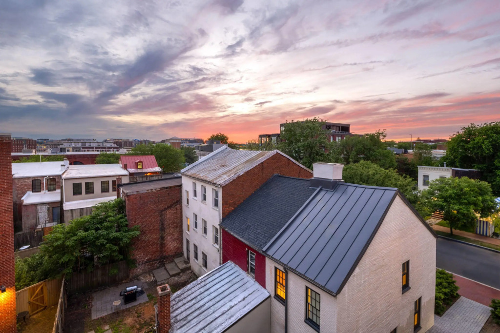 Reside Navy Yard, a Wyndham Residence