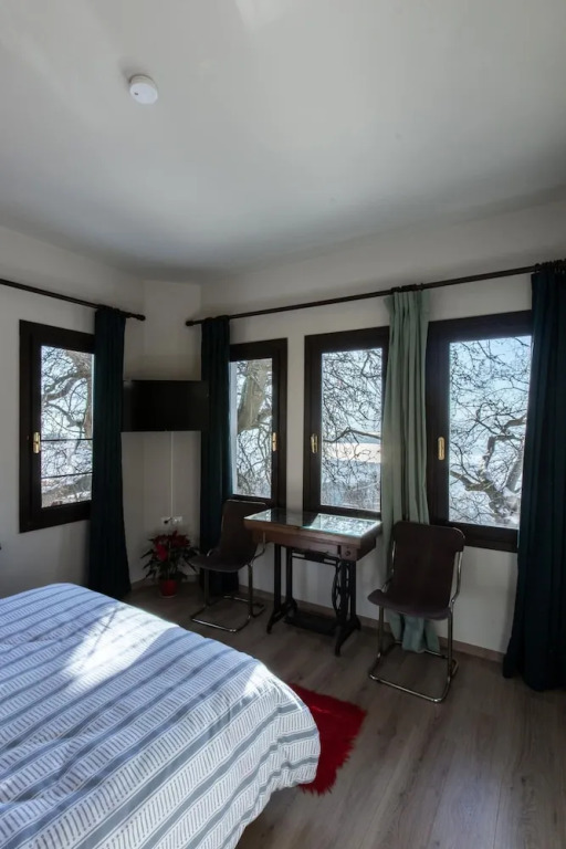 Stagiates Guest House Room 4