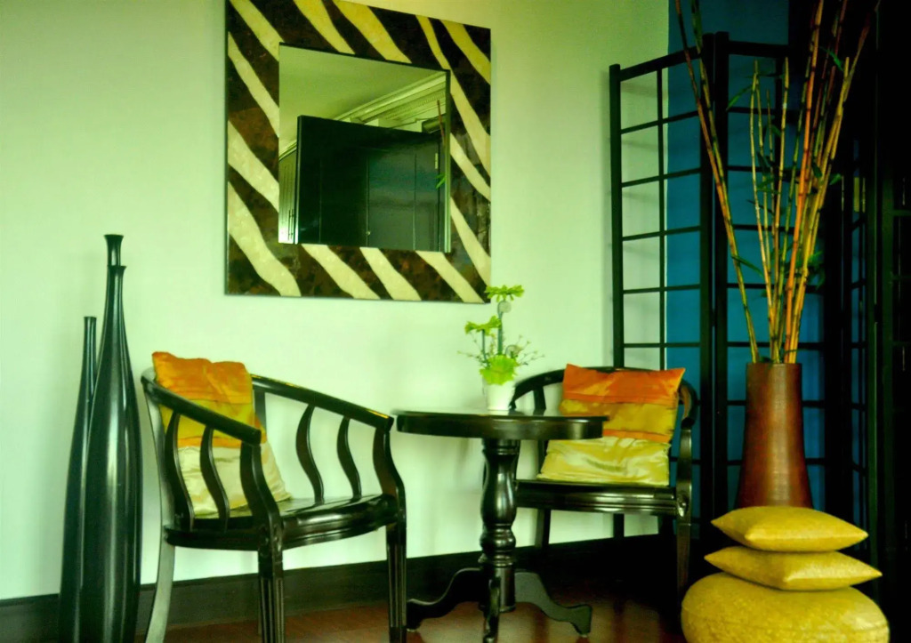 The Fort Budget Hotel- Bonifacio Global City