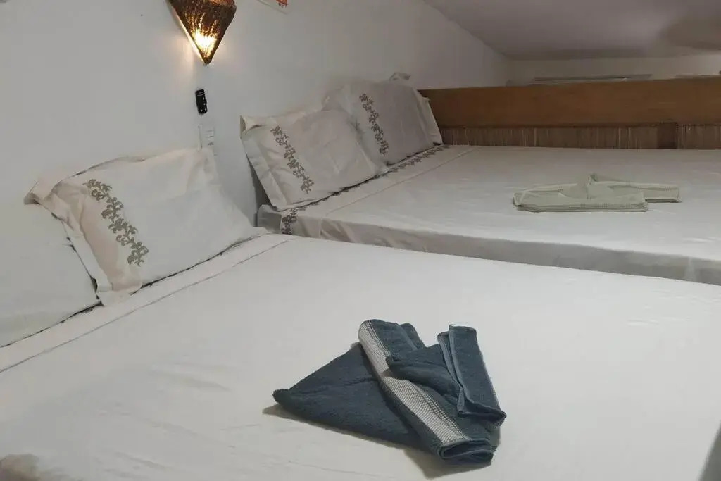 Apartamento 1 suite garagem Praia do Forte 500m da Praia