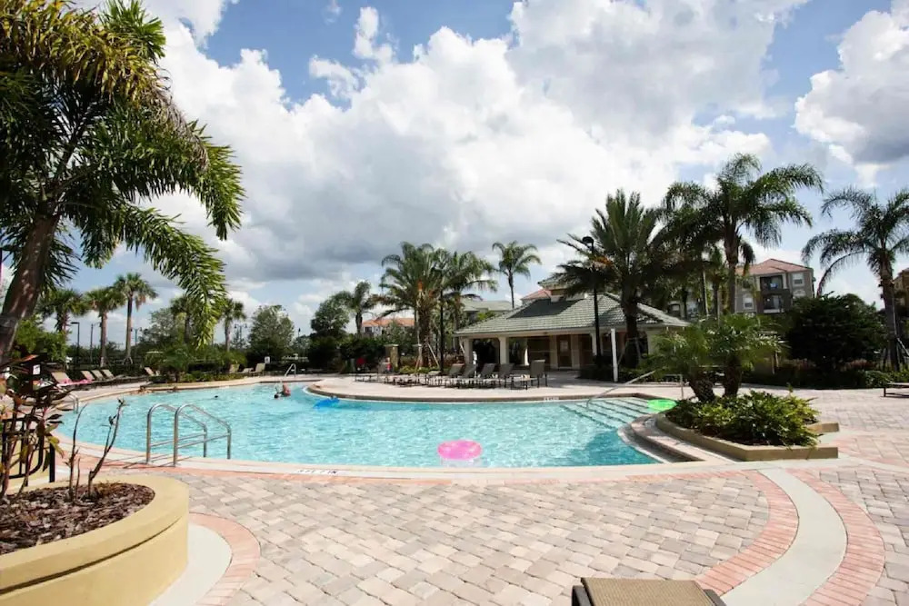 4114 Vista Cay