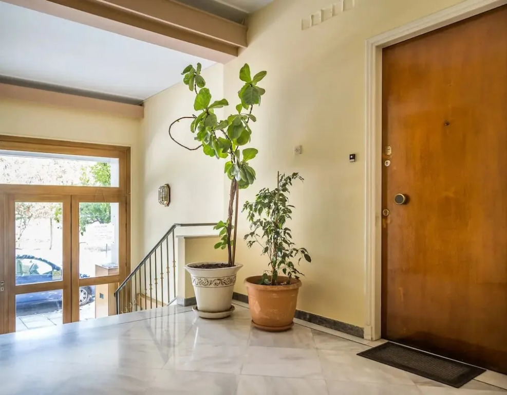 Chic flat in Kolonaki next to American Embassy