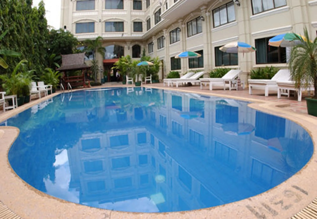 Monoreach Angkor Hotel