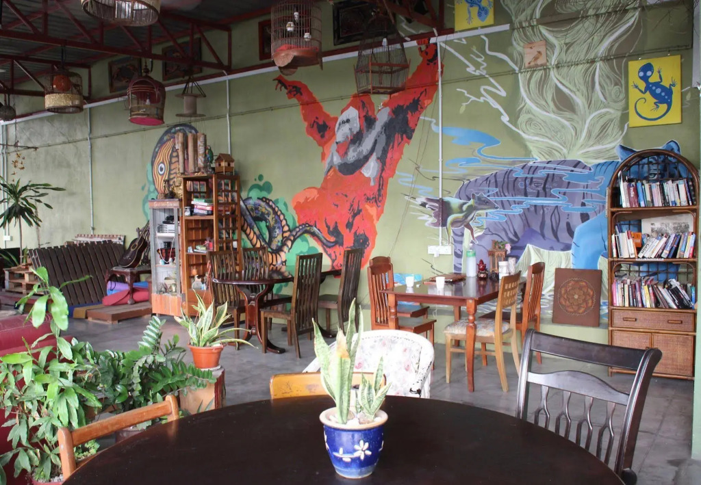 Birdnest Guesthouse, Gaia Rooftop Cafe