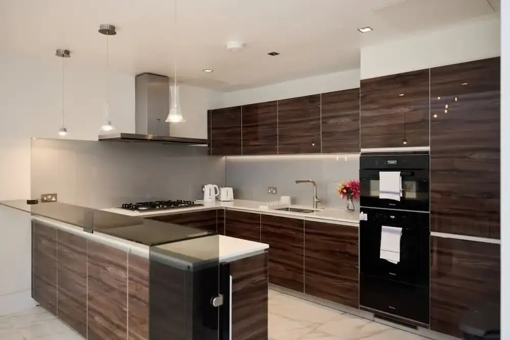 The Radnor Mews Residence Stylish 3bdr Mews House
