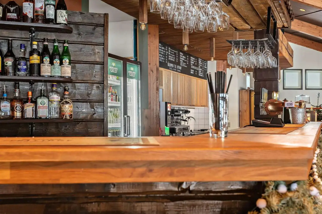 Stoten Ski Hotel