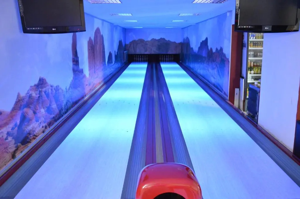 VIVARON Penzion & Bowling