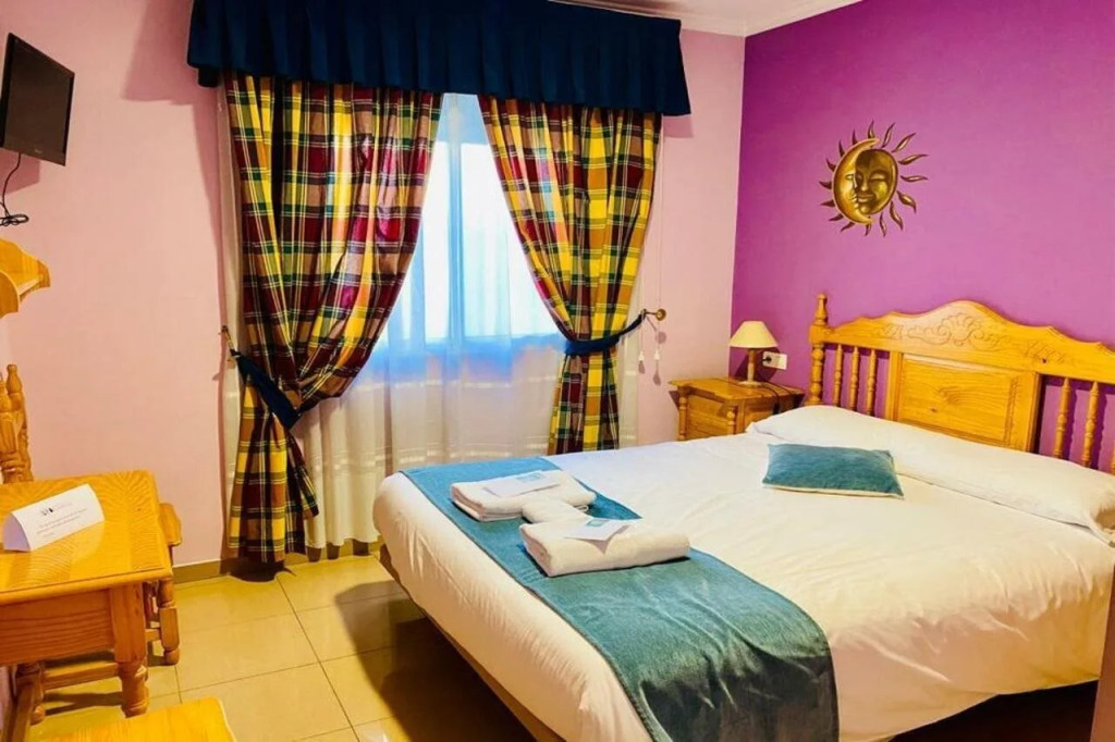 Hostal Valdepeñas by Bossh! Hotels