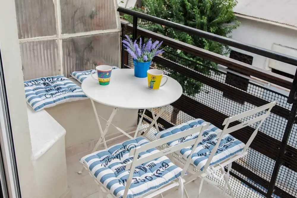 Restfull Fully Renovated Apartment in Thisio
