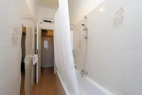 Central San Lorenzo Apartment