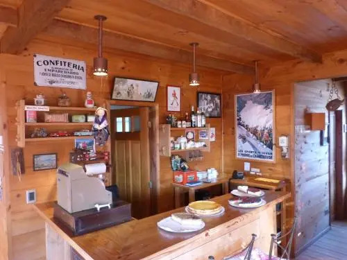 Cabañas & Cafe Lahuel
