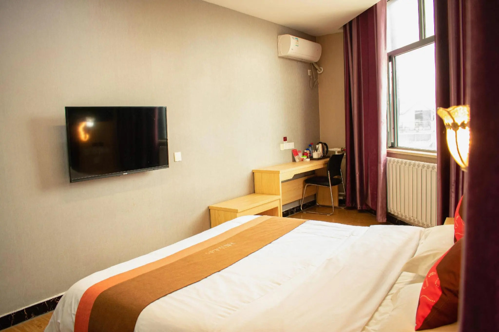 Jun Hotel Shandong Linyi Lanling County Dai Village Mall