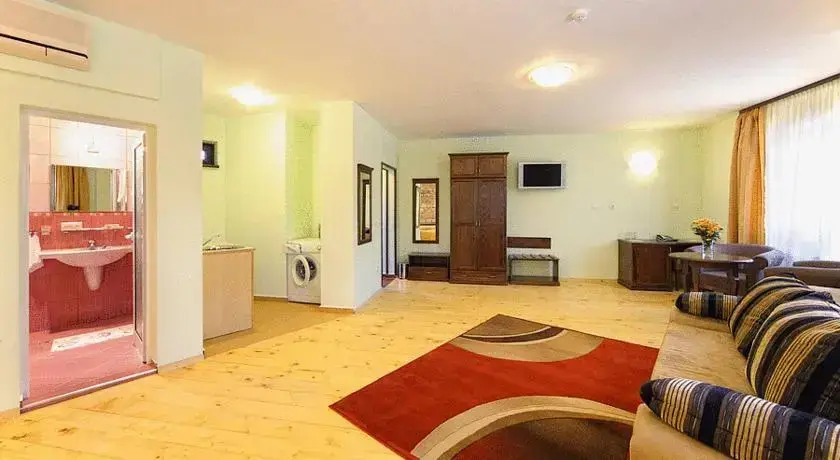 Rachev Hotel Residence