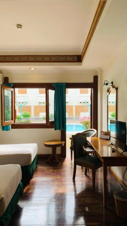 Kresna Hotel
