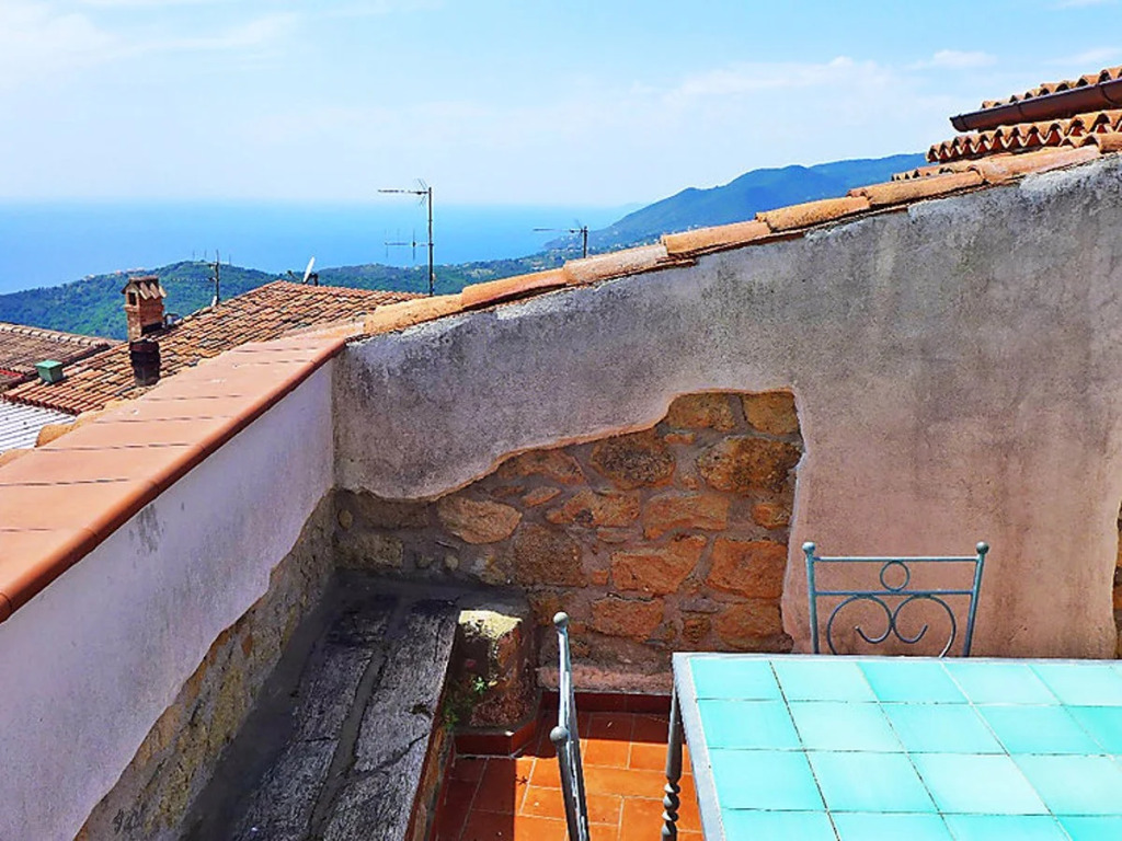 House 200 Tower Palinuro