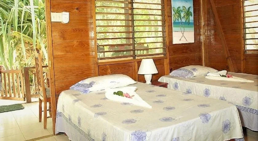 Lighthouse Inn 2