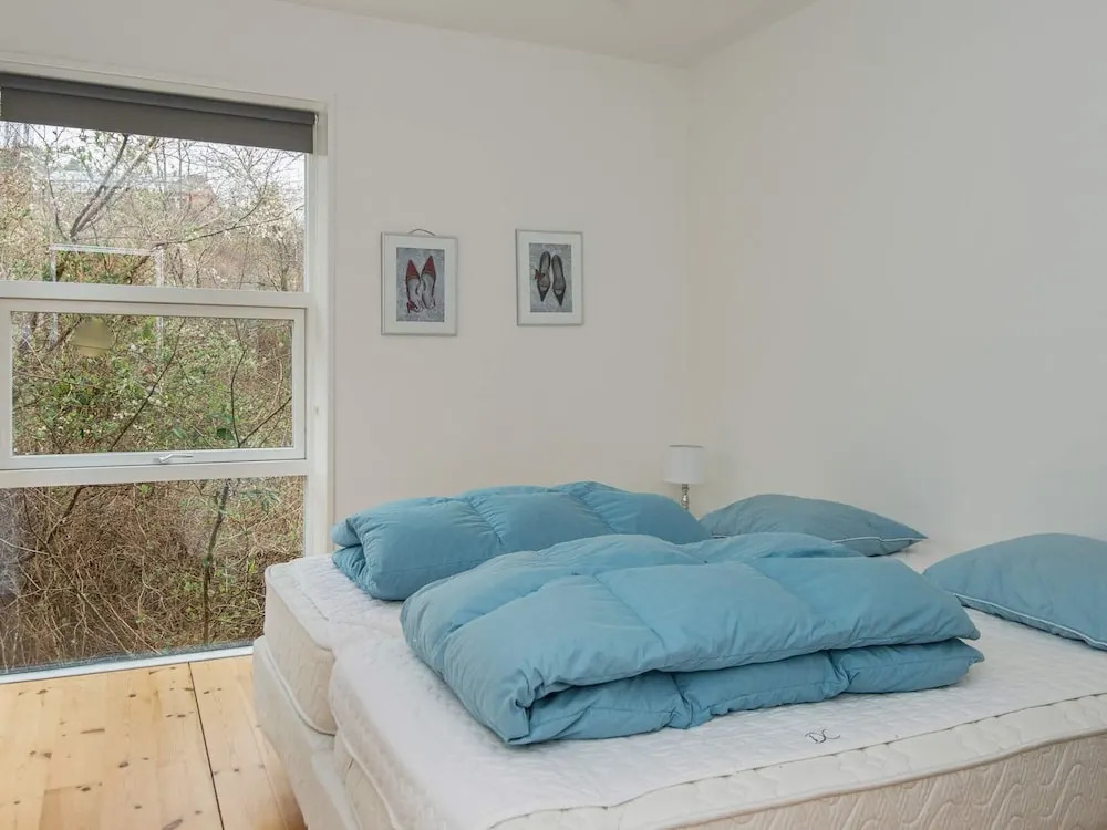 Gorgeous Holiday Home in Ebeltoft with Hot Tub