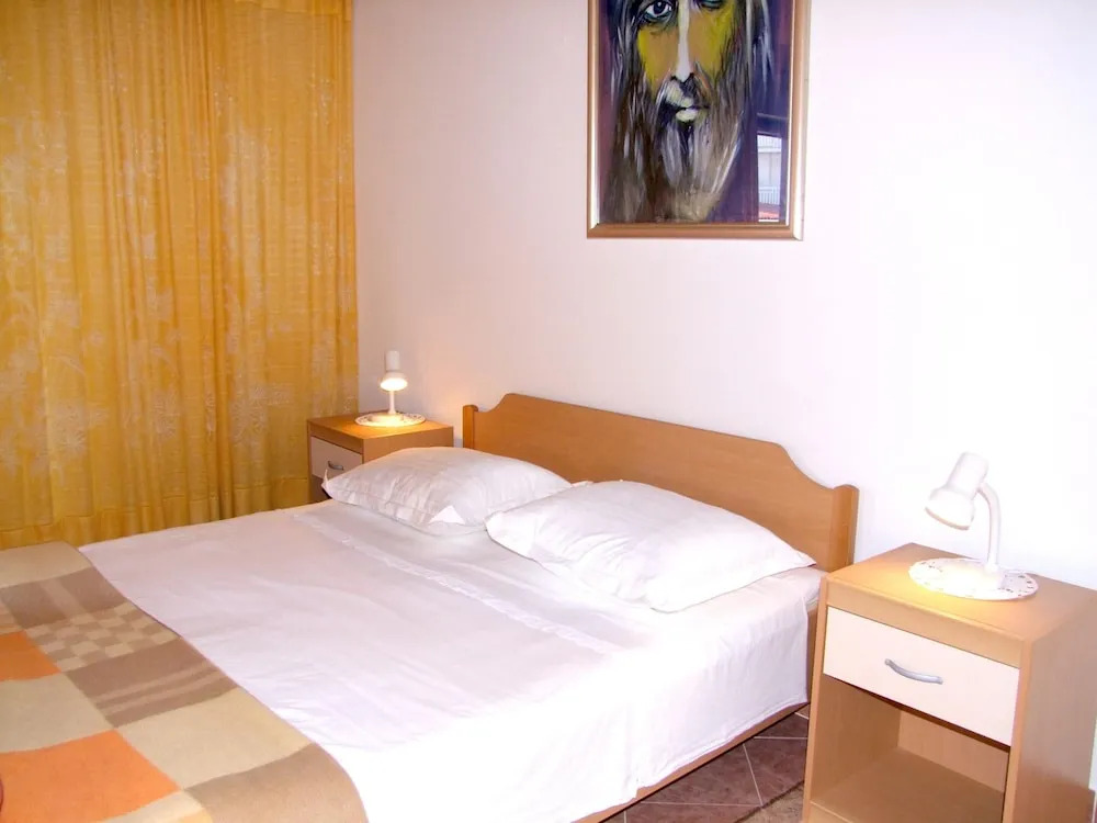 Apartment With 3 Bedrooms in Baška Voda, With Furnished Terrace and Wi