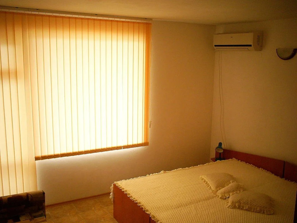 Tony Guest House