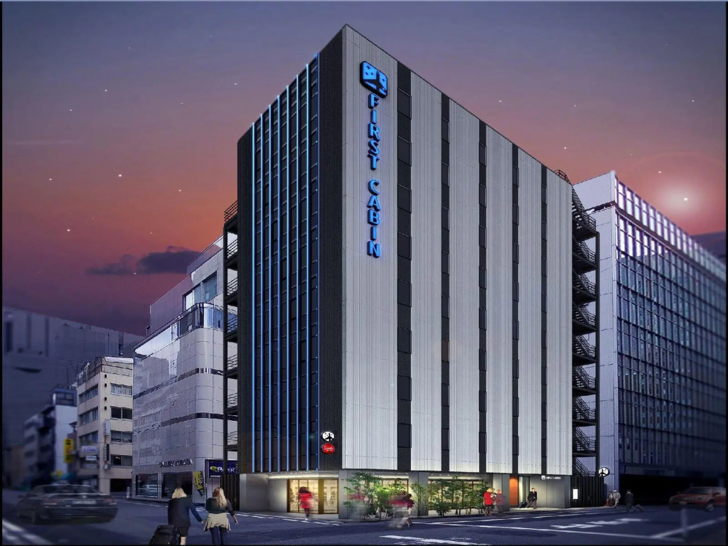 First Cabin Kyobashi