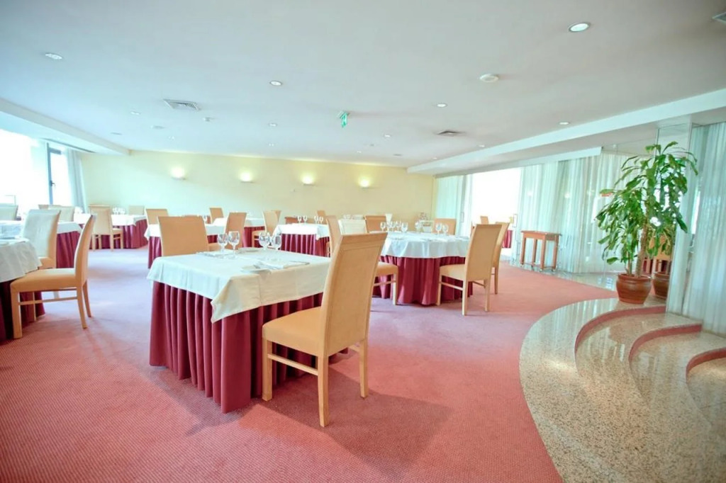 Hotel Premium Porto Maia