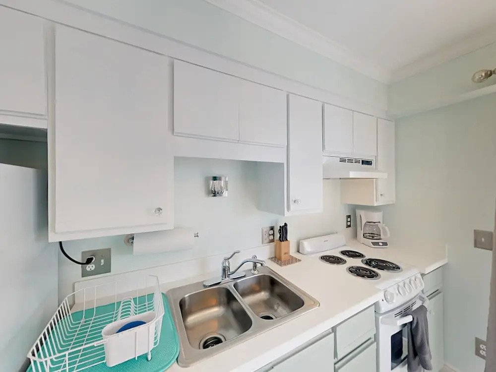 8730 Thomas Dr Condo Unit 1304A