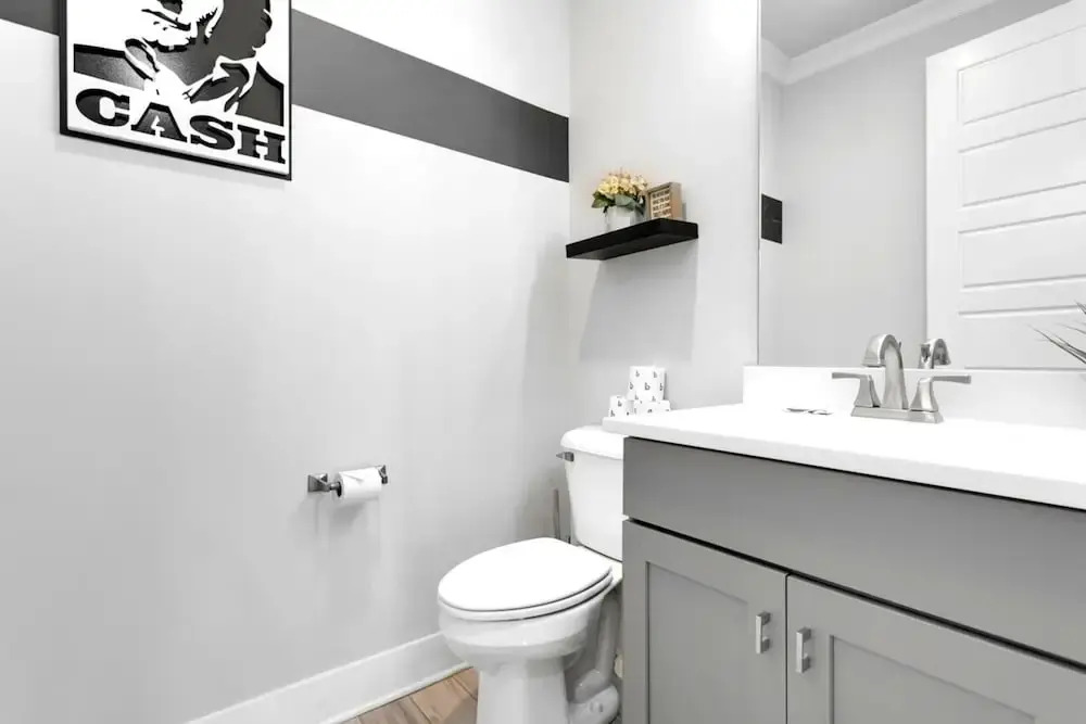 Near Gulch 12 South Book Luxury Now
