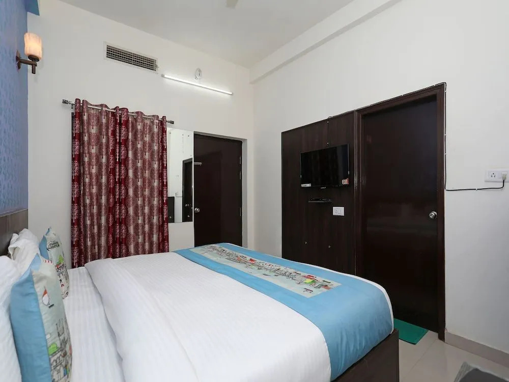 Hotel Taj Ansh