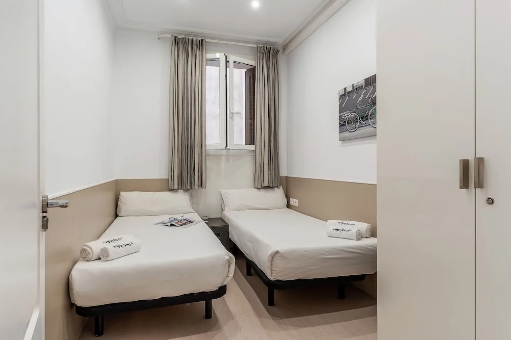 Enjoybcn Tapies Apartment