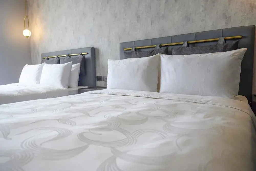 Tenz Go Hotel