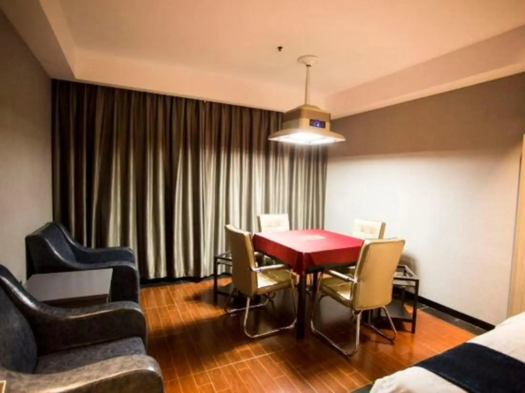 Junkai Business Hotel