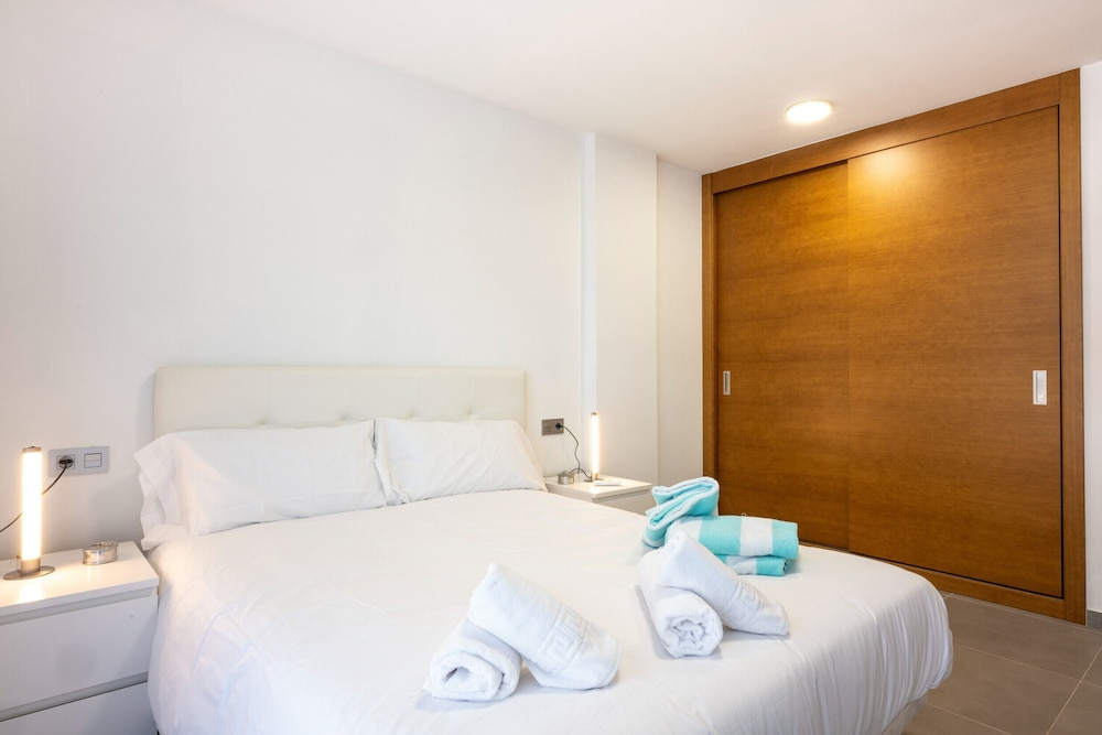 Luminoso Apartamento en La Tejita