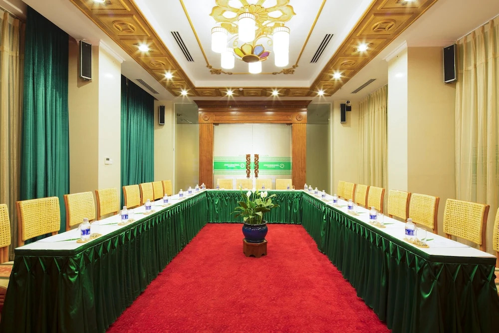 Green World Nha Trang Apartment
