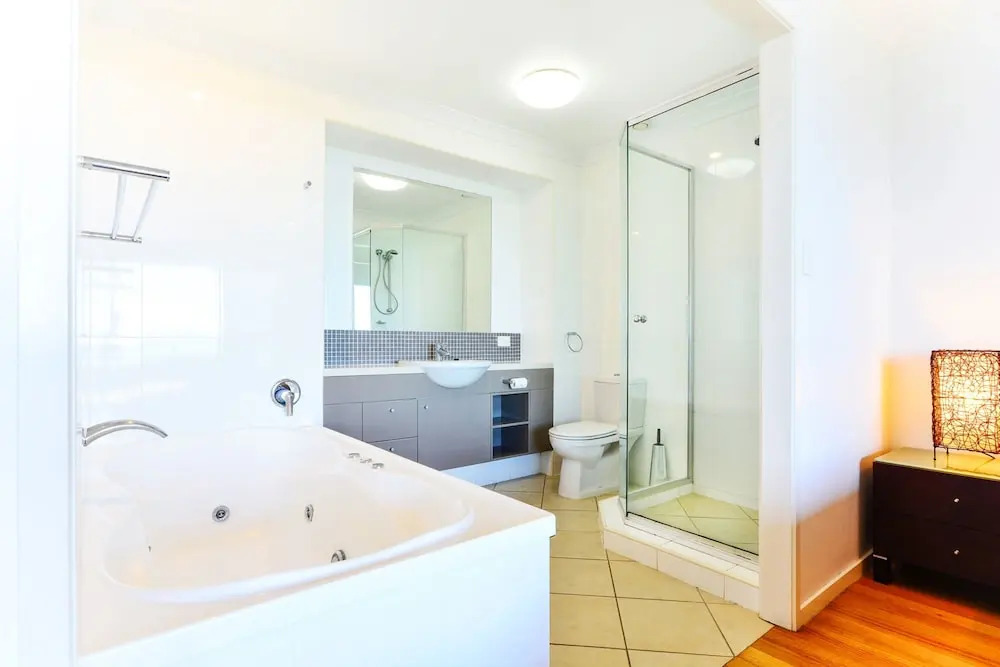 Shorelines 27 Hamilton Island 2 Bedroom Ocean View Near Marina With Golf Buggy