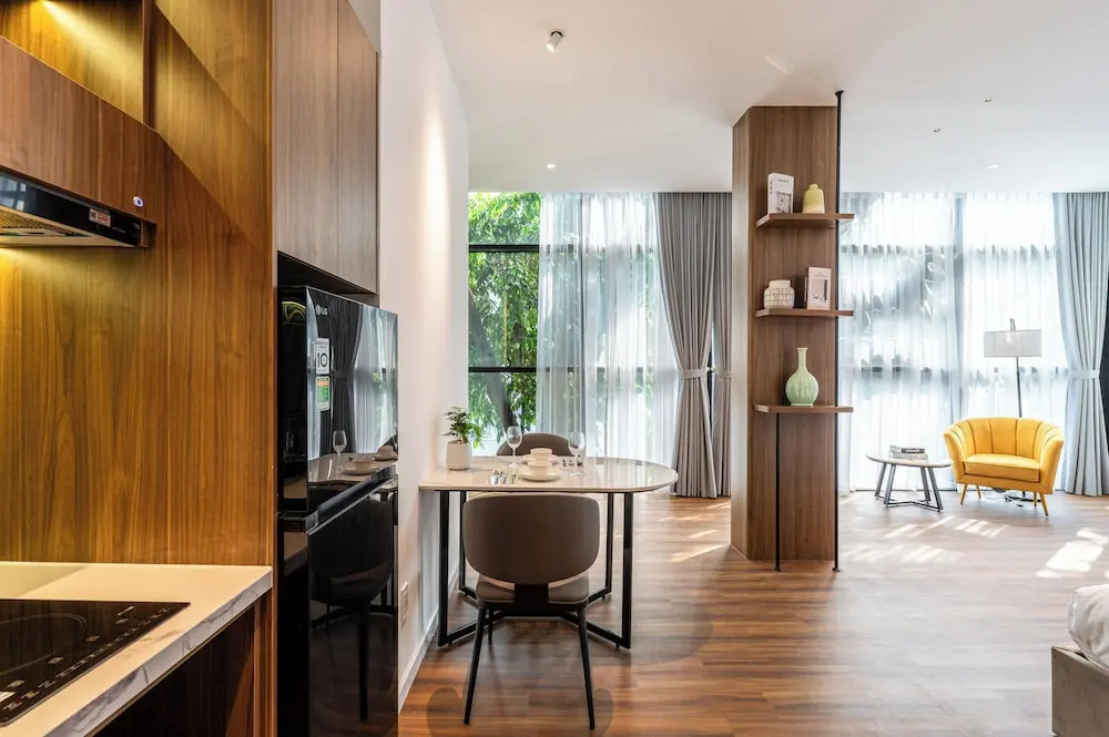 Chapter9 Serviced Suite