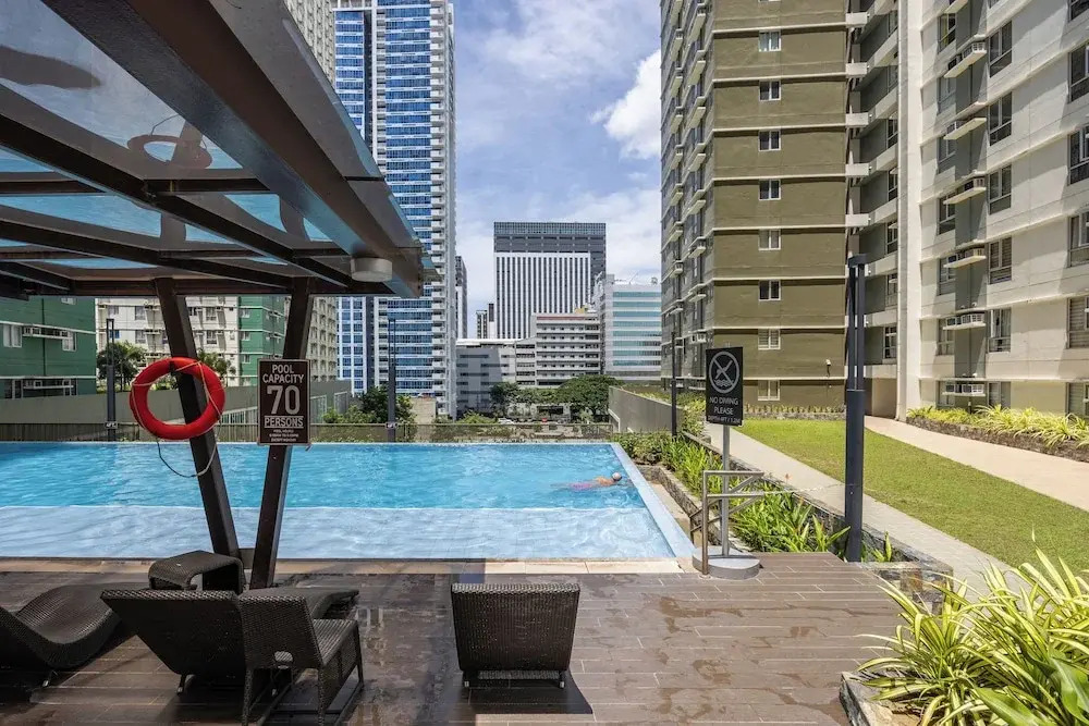 Virgo Nest Rentals - Avida Riala IT Park - City View