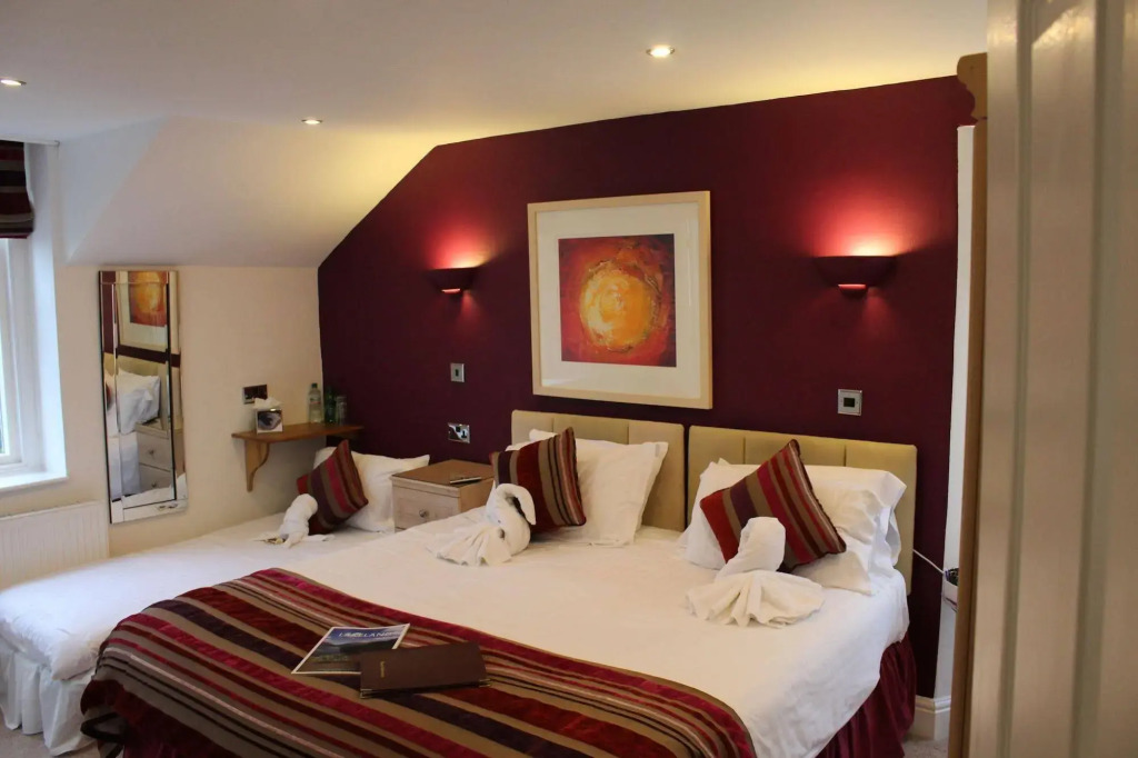 St Johns Lodge Guest House incl off-site leisure club