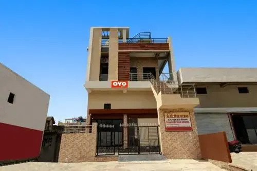 OYO 90210 J D Guest House