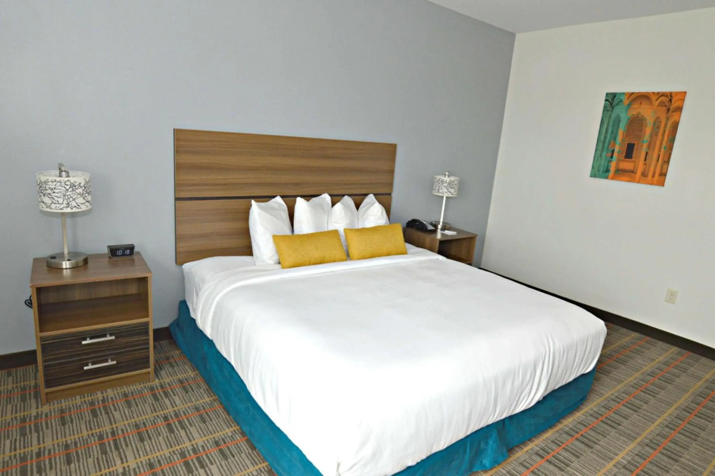 Best Western Ingleside Inn & Suites