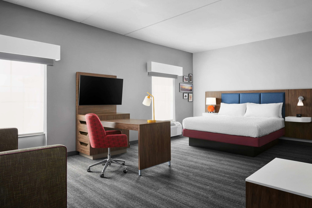 Hampton Inn & Suites Charlotte Steele Creek Road, NC