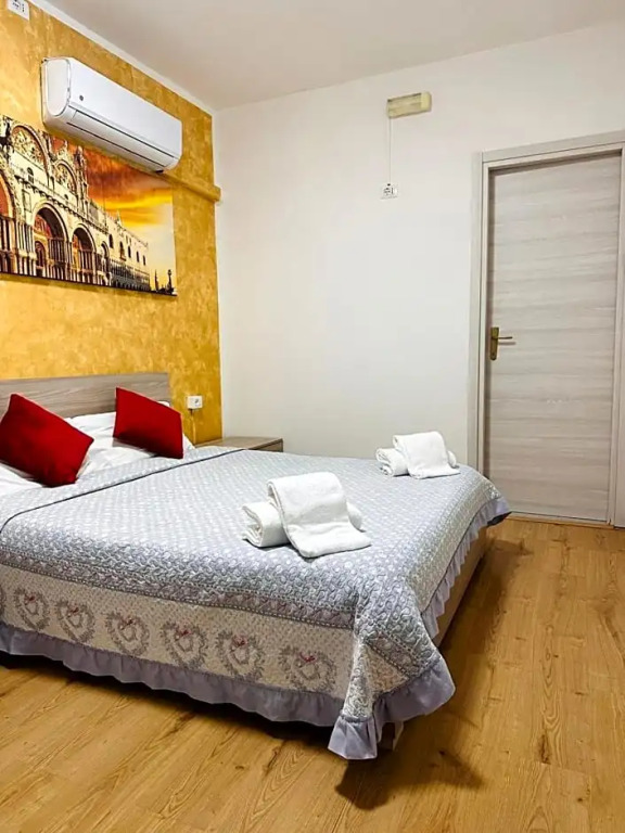 Chowdhury House