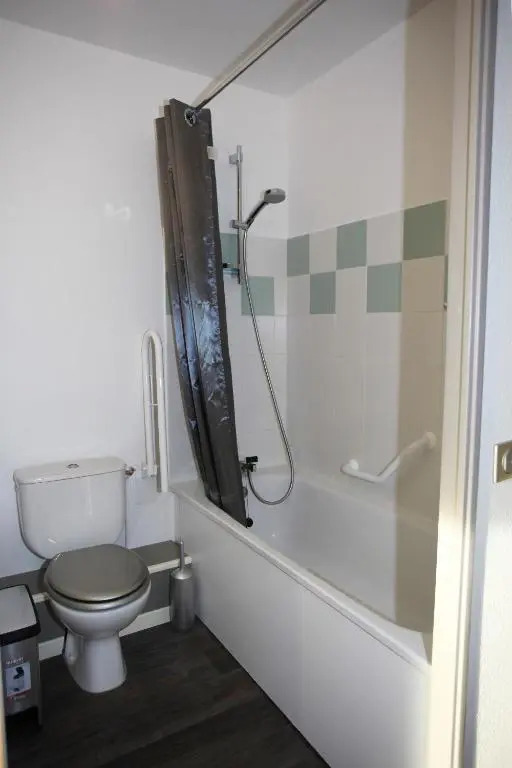 Studio Ttikia (Adults Only)