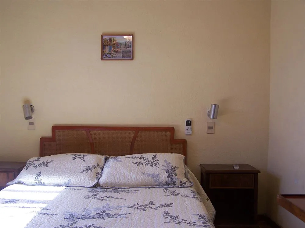 Hotel Artigas