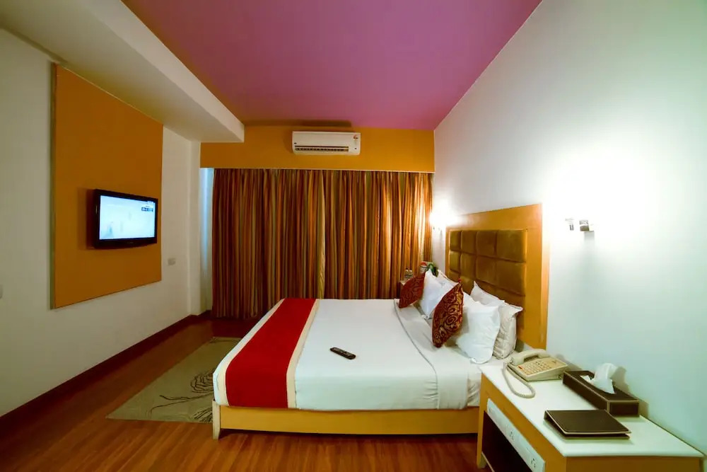RR Inn Tirunelveli