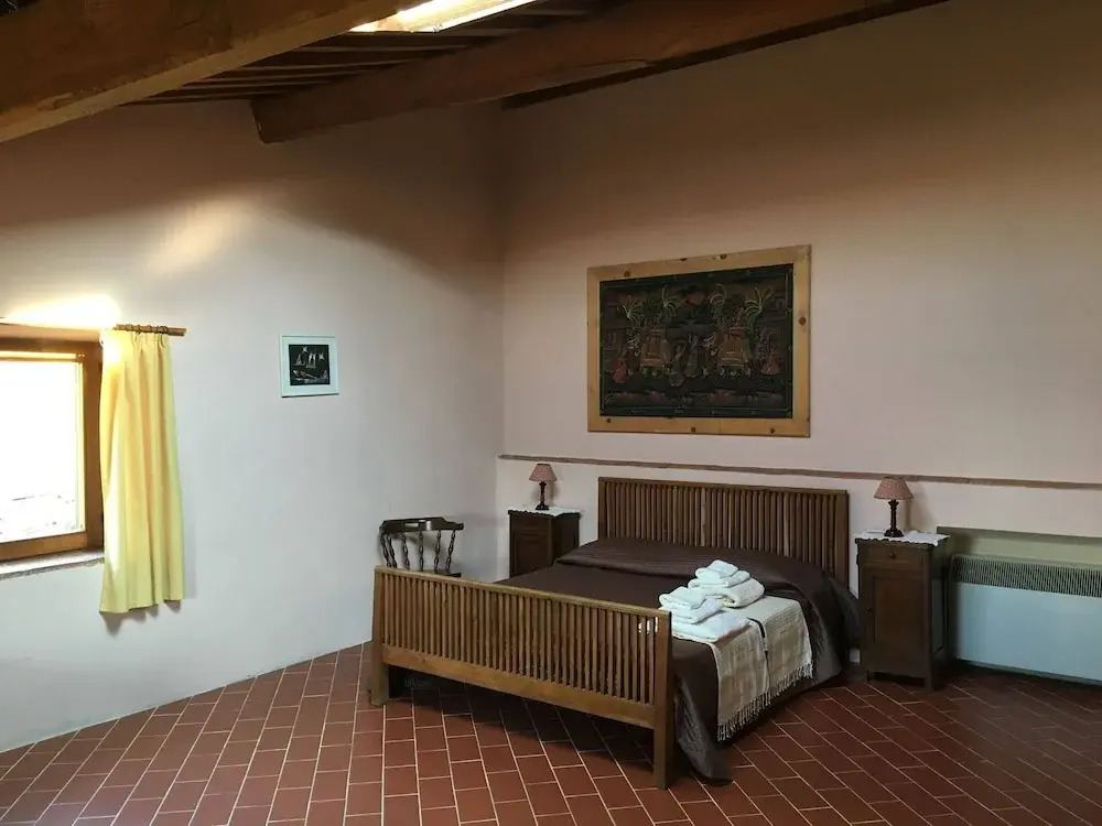 Farmhouse in Pisan Hills with Pool