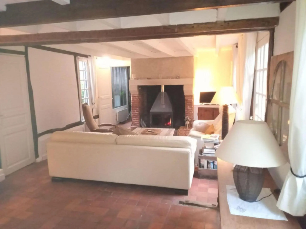 Estate in Normandy with Pool & Tennis Court